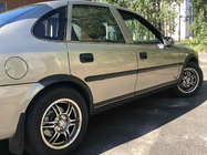 Opel Vectra B 1995–2002 Lemy blatníků (4 ks, černé) ABS plast fotografie 1