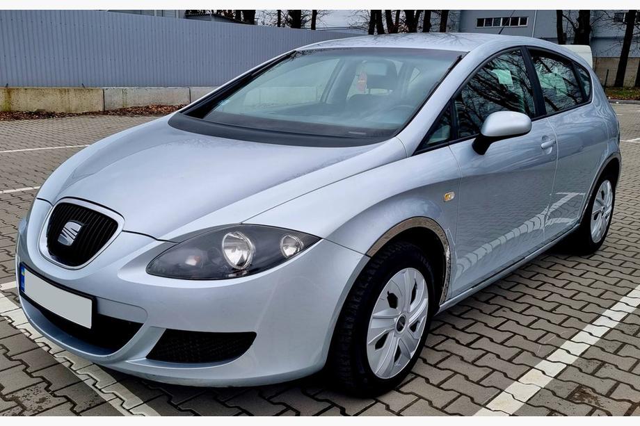 Seat Leon 2005–2012 Nerezové lišty na lemy blatníků (4 ks) Image