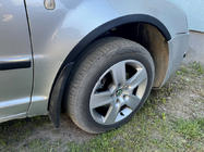 Skoda Superb 2001–2009 Lemy blatníků (4 ks, černé) fotografie 4