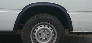 Volkswagen LT 1995–2006 Plastové lemy blatníků (6 ks, černé) fotografie 3