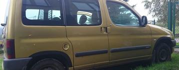 Peugeot Partner 1996–2008 Plastové lemy blatníků (4 ks, černé) fotografie 2