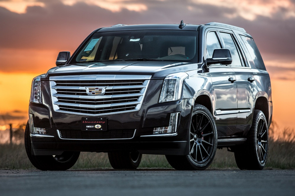 Významný a elegantní Cadillac Escalade