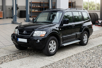 Mitsubishi Pajero Wagon III 1999–2006 Boční nášlapy Maya V2 (2 ks, hliník) fotografie 1