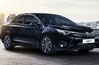 Recenze modernizovaného sedanu Toyota Avensis fotografie 2