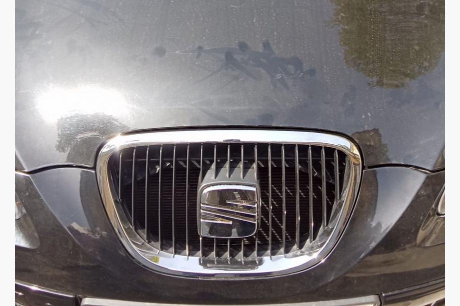 Seat Leon 2005–2012 Emblém 5P0 853 679 739 Image
