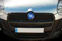 Fiat Emblém (modrý, samolepicí) 95 mm fotografie 2