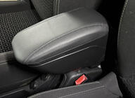 Citroen C-3 2009–2016 Loketní opěrka (s plastovým adaptérem do držáku nápojů) fotografie 2
