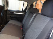 Toyota Hilux 2015– Autopotahy (látkové, Classik) fotografie 2