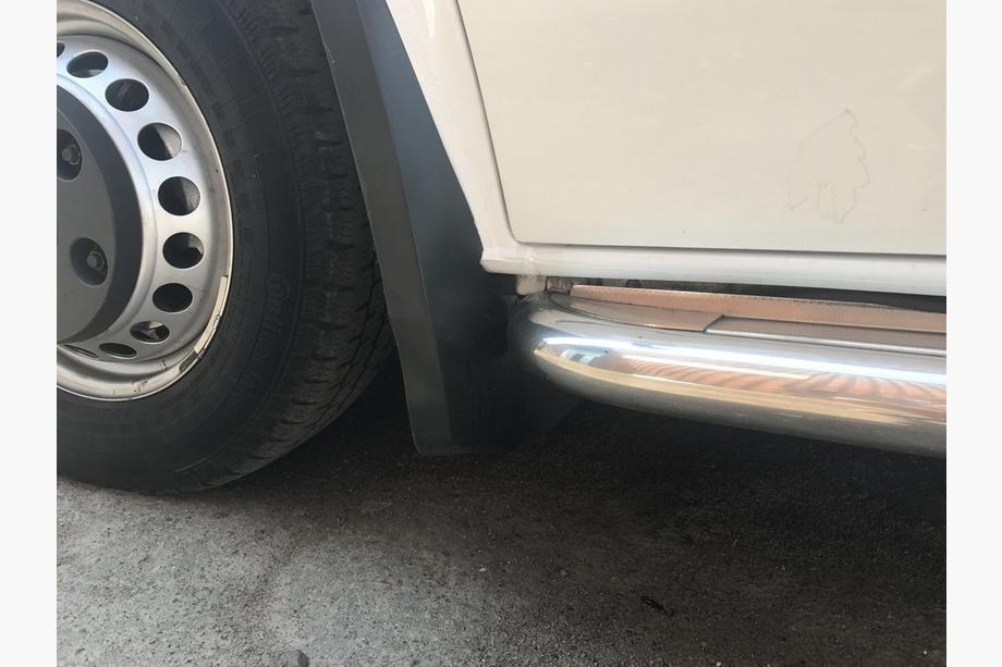 Volkswagen Crafter 2006–2016 Modelové zástěrky Premium Begel Přední a zadní pro 2kolovou verzi (4 ks) Fotografie 3