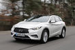 Test prémiového hatchbacku Infiniti Q30 fotografie 4