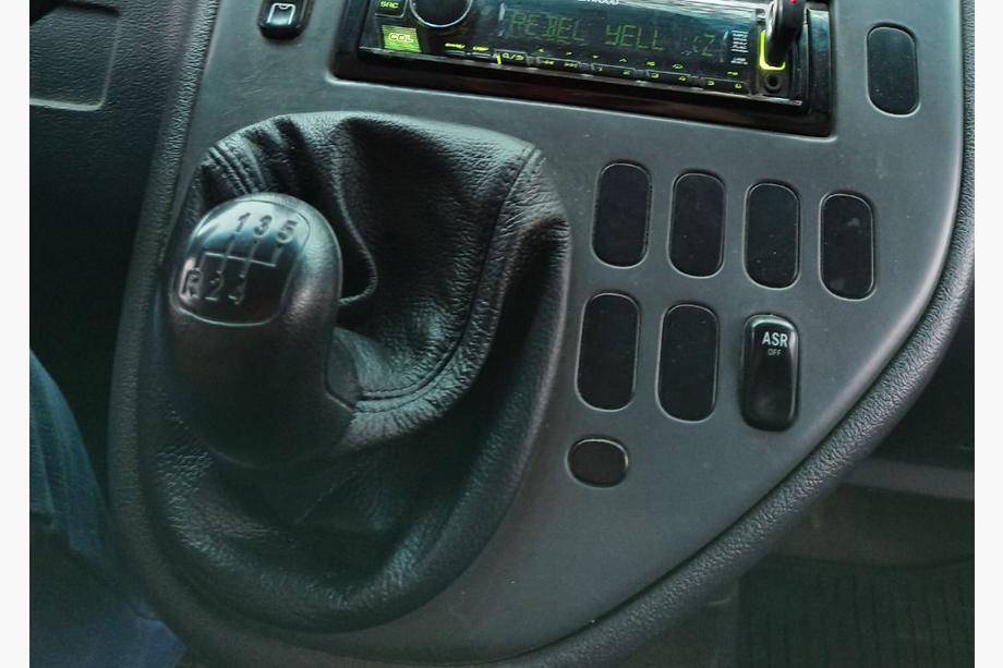 Mercedes Vito W638 1996–2003 Kožený návlek na řadicí páku Fotografie 3