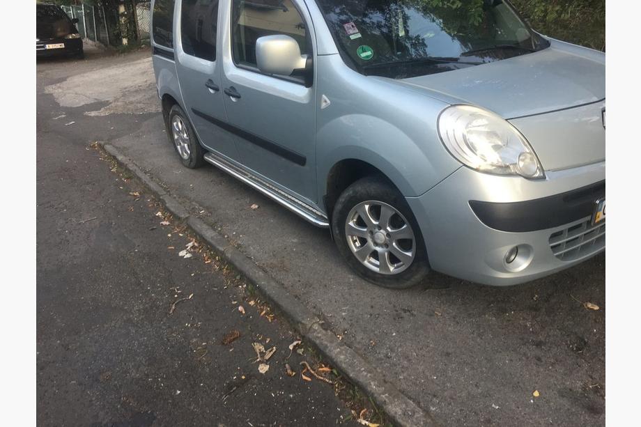 Renault Kangoo 2008–2020 Boční nášlapy Premium (2 ks, nerez) 60 mm, krátký rozvor Image