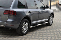 Volkswagen Touareg 2002–2010 Boční nerezové trubky (2 ks) fotografie 1