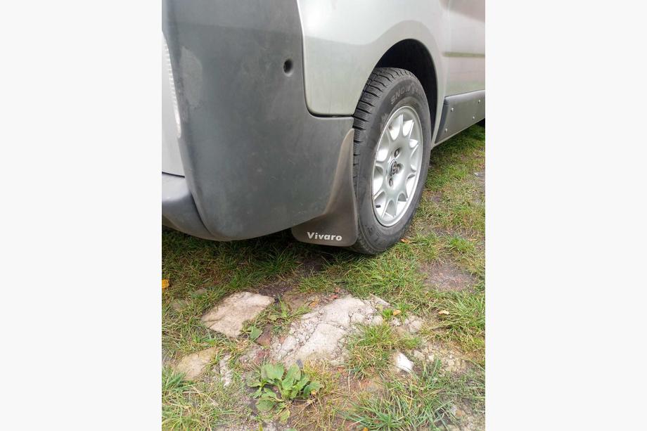 Opel Vivaro 2001–2015 Zadní zástěrky (sada) Fotografie 1