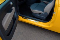 Fiat 500/500L 2013–2022 Nerezové kryty prahů 500 (OmsaLine, 2 ks) fotografie 2