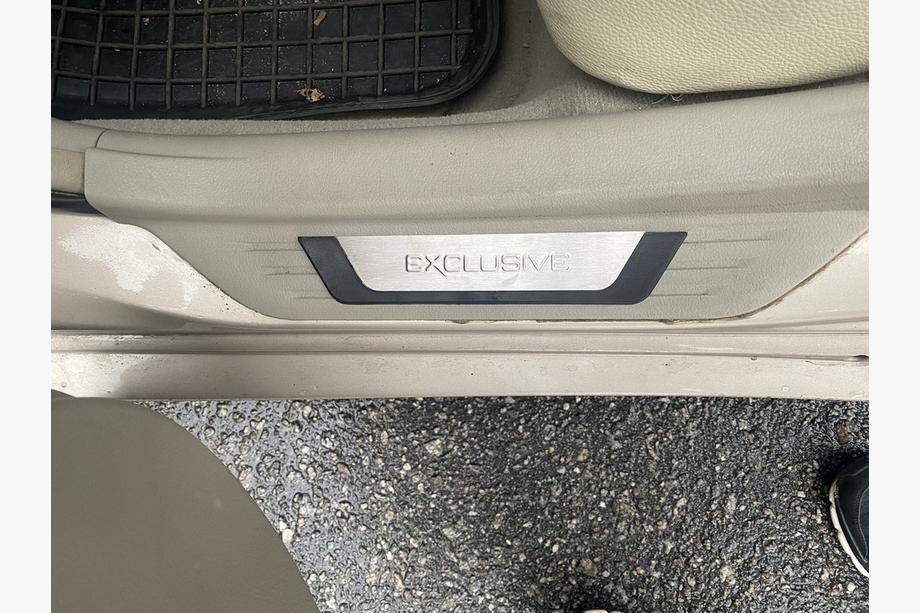 Toyota Camry 2001–2006 Chromované kryty prahů (4 ks) Sport Fotografie 2