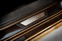 Volkswagen Passat B7 2012–2015 Chromované kryty prahů Flexill (4 ks) Exclusive fotografie 4