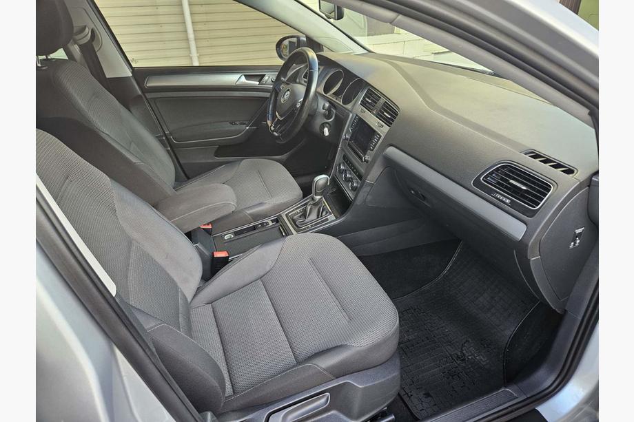 Volkswagen Golf 7/E-Golf 2012–2020 Gumové autokoberce do interiéru (4 ks, Polytep) Fotografie 2