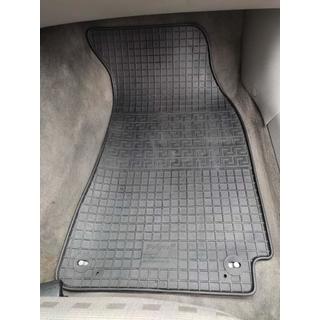 Gumové autokoberce do interiéru (4 ks, Polytep) Volkswagen Passat B5 1997–2005 fotografie 2