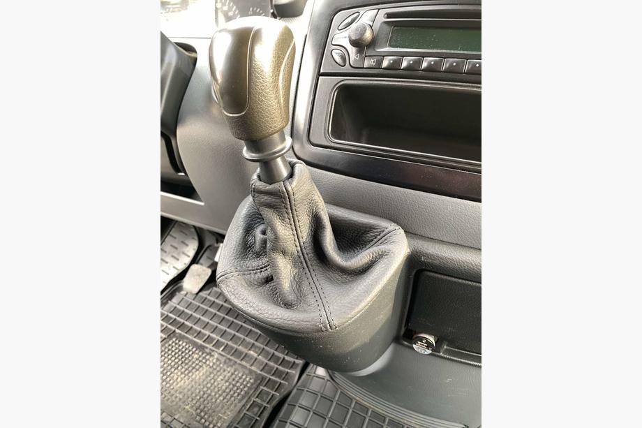 Mercedes Vito W639 2004–2014 Kožená manžeta řadicí páky Tiptronic Image