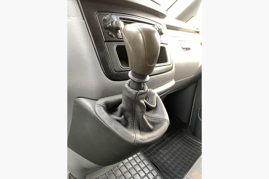 Mercedes Vito W639 2004–2014 Kožená manžeta řadicí páky Fotografie 2