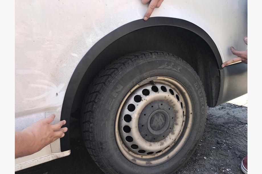 Volkswagen T5 2010–2015 Sada lemů blatníků (6 ks, ABS) Fotografie 4
