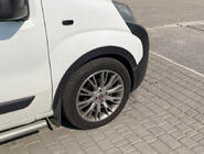 Fiat Fiorino/Qubo 2008–2024 Lemy blatníků (4 ks, černé) fotografie 3