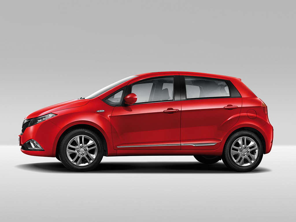 Recenze hatchbacku Geely GC5