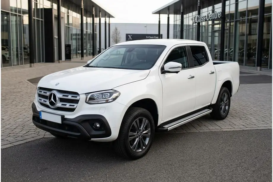 Mercedes X-Class 2017–2020 Boční prahy Maya V4 (2 ks, hliník) Image