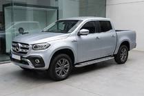 Mercedes X-Class 2017–2020 Boční nášlapy Maydos V2 (2 ks, hliník) fotografie 1