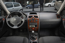 Renault Megane II 2004–2009 Dekor palubní desky – sada 17 dílů (Meric, Turecko) Hliník fotografie 1