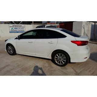 Boční prahy Sedan 2015↗ (k lakování) Ford Focus III 2011–2017 fotografie 2