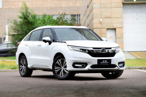 Test crossoveru Honda Avancier, modelový rok 2017