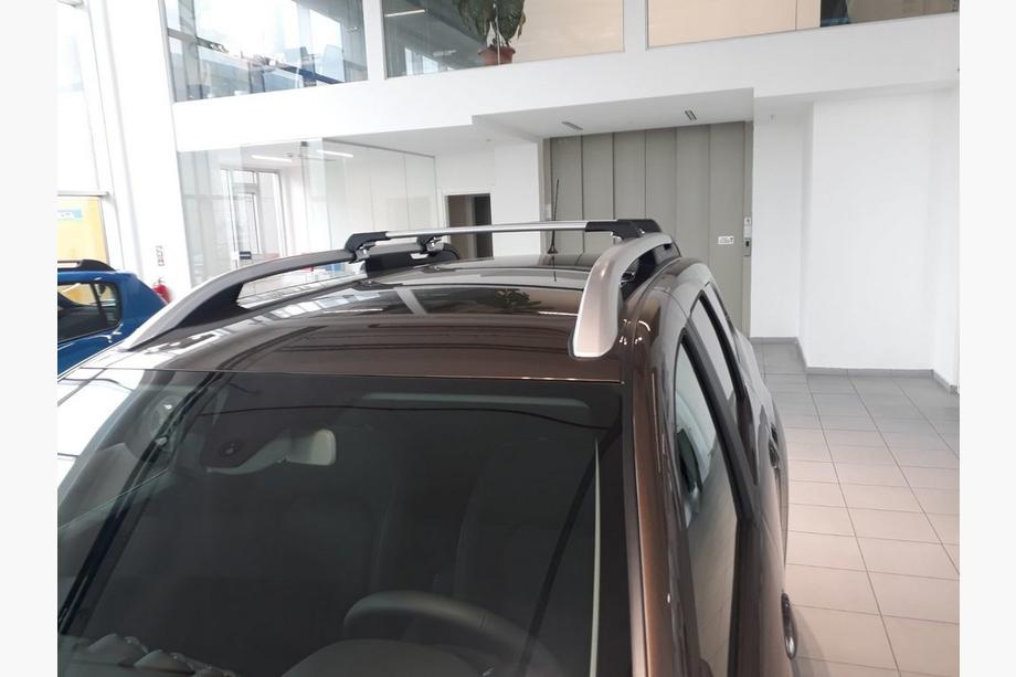 Dacia Duster 2018–2024 Příčníky na střešní ližiny bez zámku (2 ks) Černá Fotografie 2