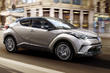 Kompaktní městský crossover Toyota C-HR fotografie 6