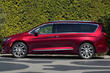 Recenze minivanu Chrysler Pacifica fotografie 5