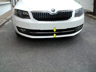 Skoda Octavia III A7 2013–2019 Nerezová chromová lišta na přední nárazník 13-17 Carmos - turecká ocel fotografie 1