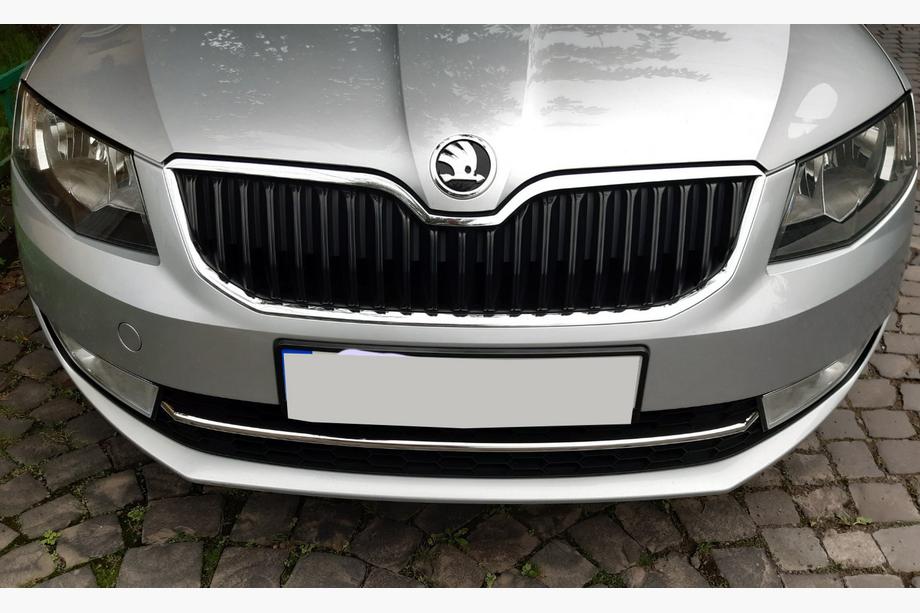 Skoda Octavia III A7 2013–2019 Nerezová chromová lišta na přední nárazník 13-17 OmsaLine – italská nerezová ocel Fotografie 5