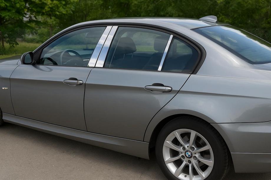 BMW řady 3 E90/E91 2005–2011 Nerezové kryty sloupků dveří Carmos - turecká ocel Image