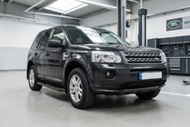 Land Rover Freelander II 2006–2014 Boční nášlapy Tayga Black (2 ks, hliník) fotografie 1