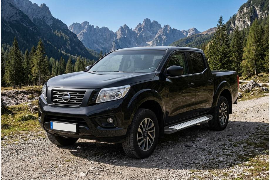 Nissan Navara/NP300 2016– Boční nášlapy Allmond Grey (2 ks, hliník) Image