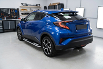 Toyota C-HR 2016–2023 Boční nášlapy Tayga V2 (2 ks, hliník) fotografie 1