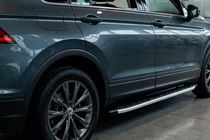 Volkswagen Tiguan 2016–2023 Boční nášlapy Fullmond (2 ks, hliník) fotografie 1