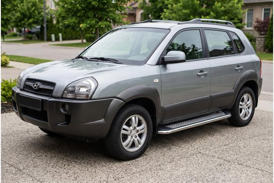 Hyundai Tucson JM 2004– Boční prahy Maydos V2 (2 ks, hliník ↗ nerez) Fotografie 1