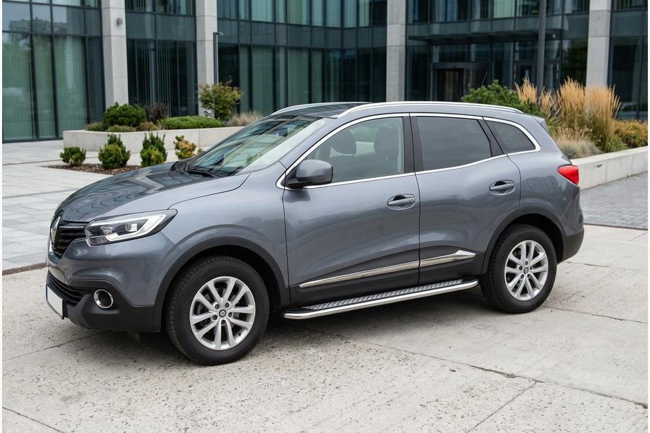 Renault Kadjar 2015–2022 Boční prahy Maydos V2 (2 ks, hliník ↗ nerez) Image