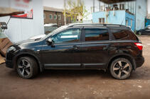 Nissan Qashqai 2010–2014 Okenní ofuky s chromovanou lištou (4 ks, Niken) fotografie 3