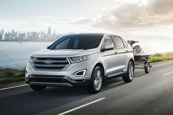 Crossover Ford Edge druhé generace Fotografie 2