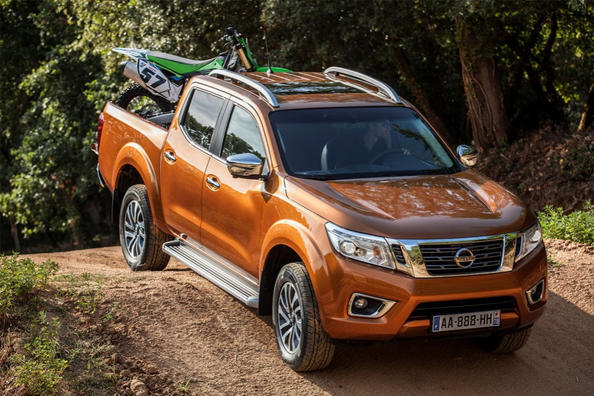 Pickup Nissan Navara NP300 třetí generace Fotografie 1