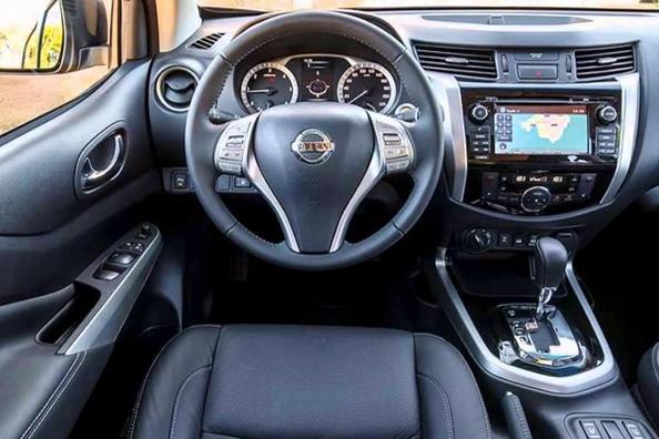Pickup Nissan Navara NP300 třetí generace Fotografie 4