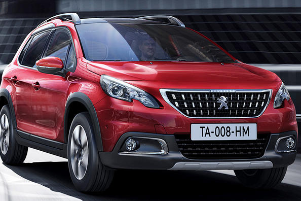 Recenze kompaktního crossoveru Peugeot 2008
